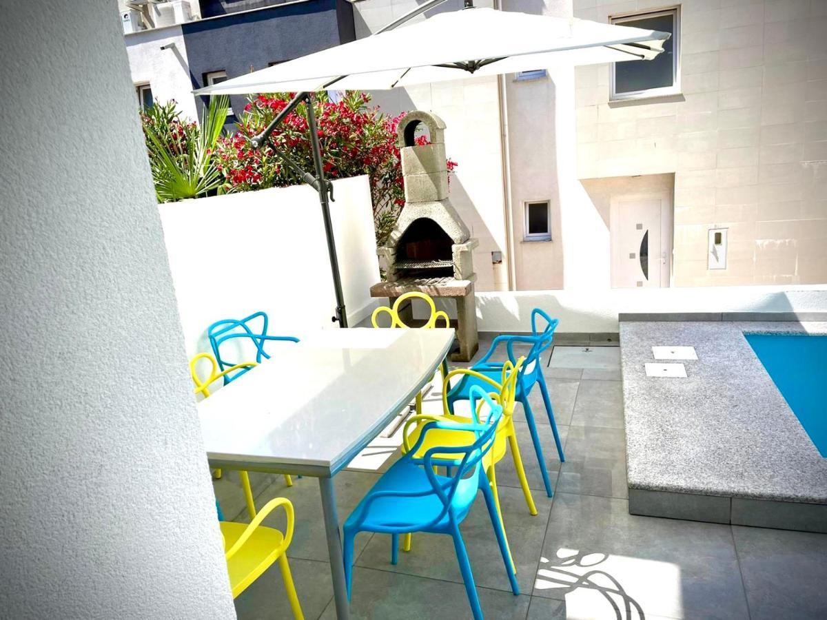 Villa Tina Novalja Ngoại thất bức ảnh