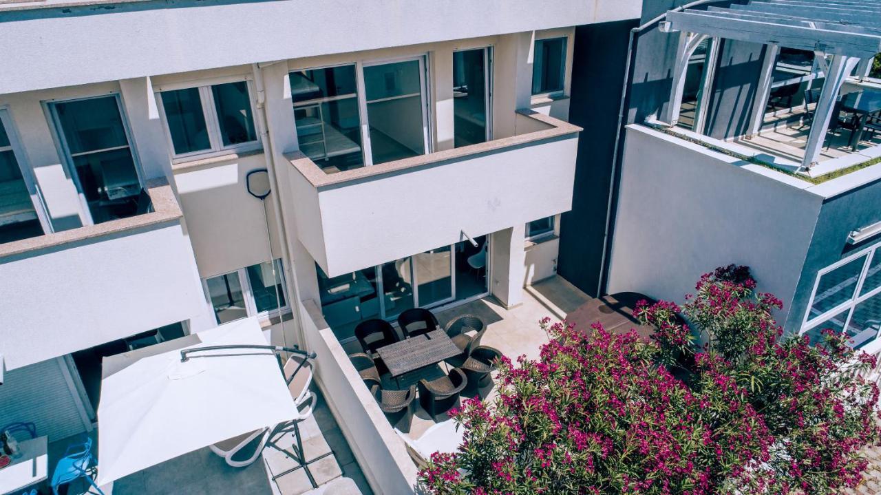 Villa Tina Novalja Ngoại thất bức ảnh