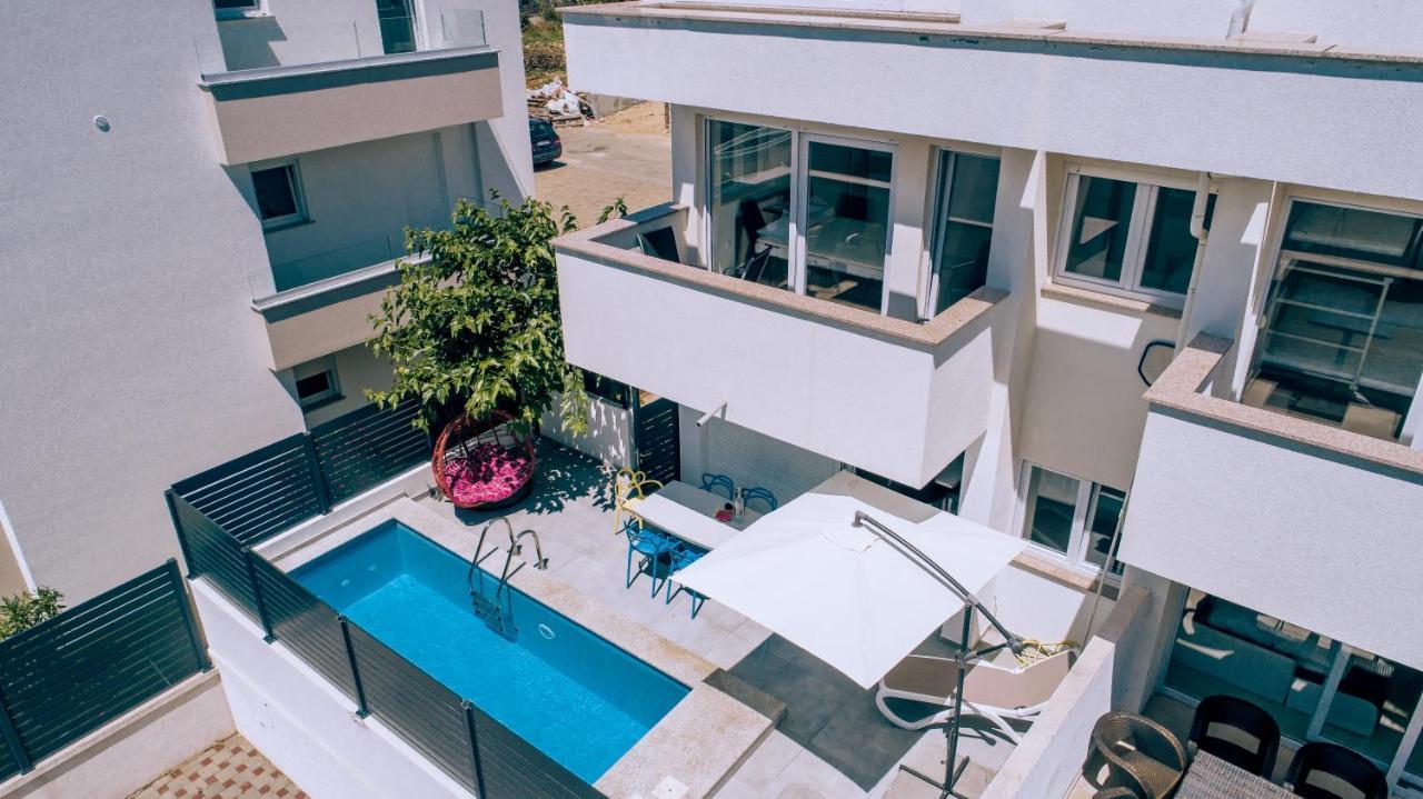 Villa Tina Novalja Ngoại thất bức ảnh